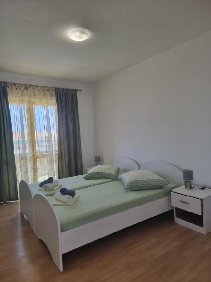 Apartmani Alen Dinjiška Buitenkant foto