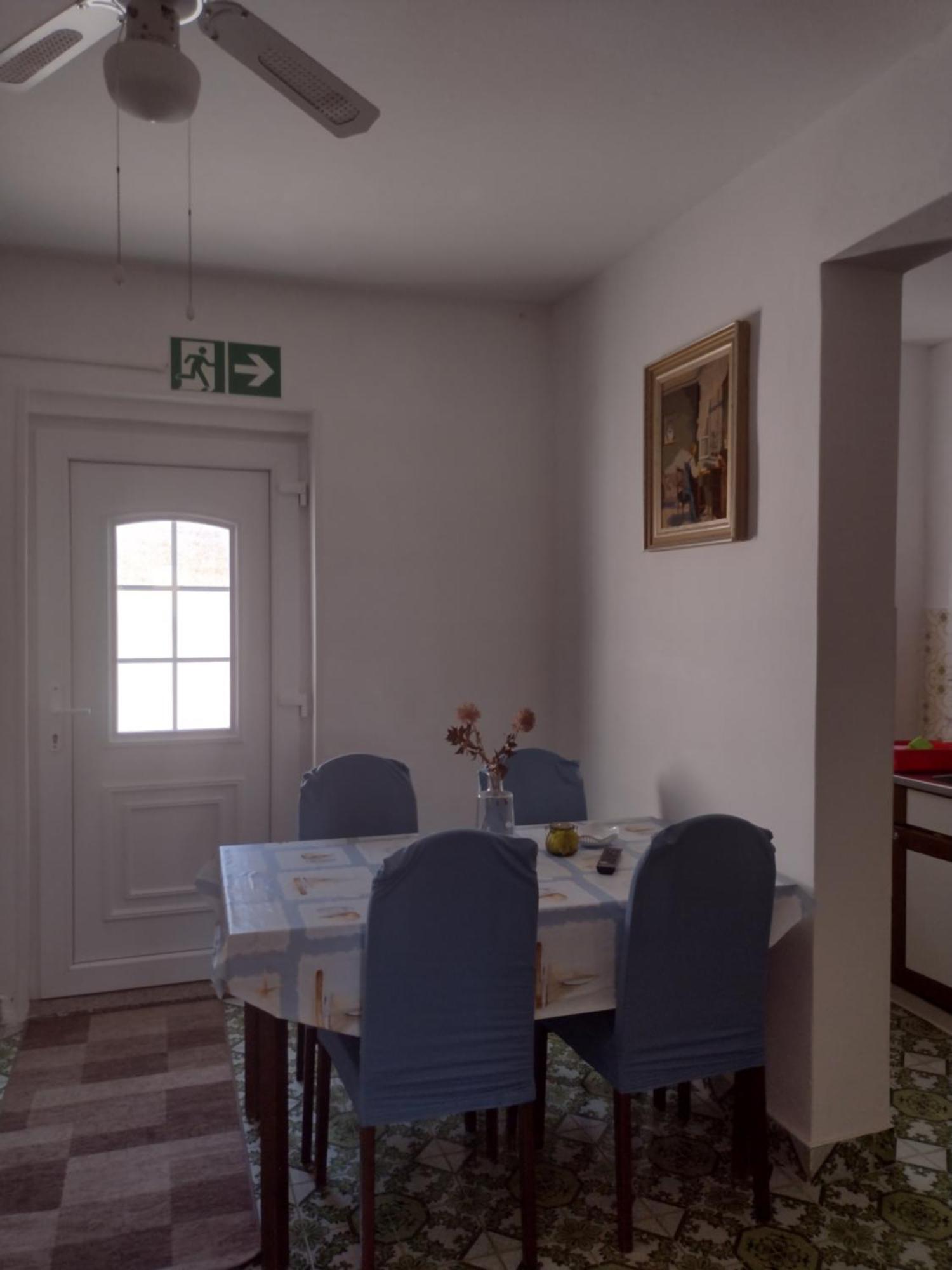 Apartmani Alen Dinjiška Buitenkant foto