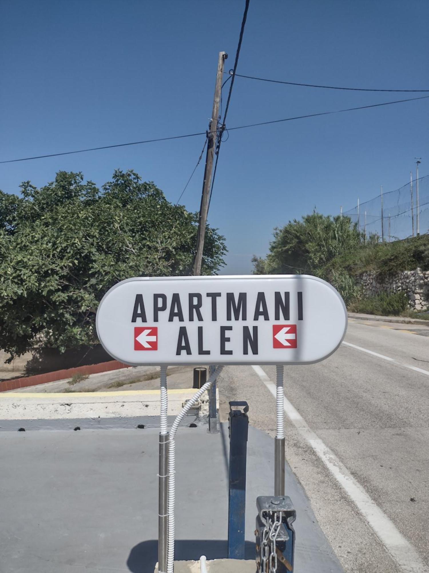 Apartmani Alen Dinjiška Buitenkant foto